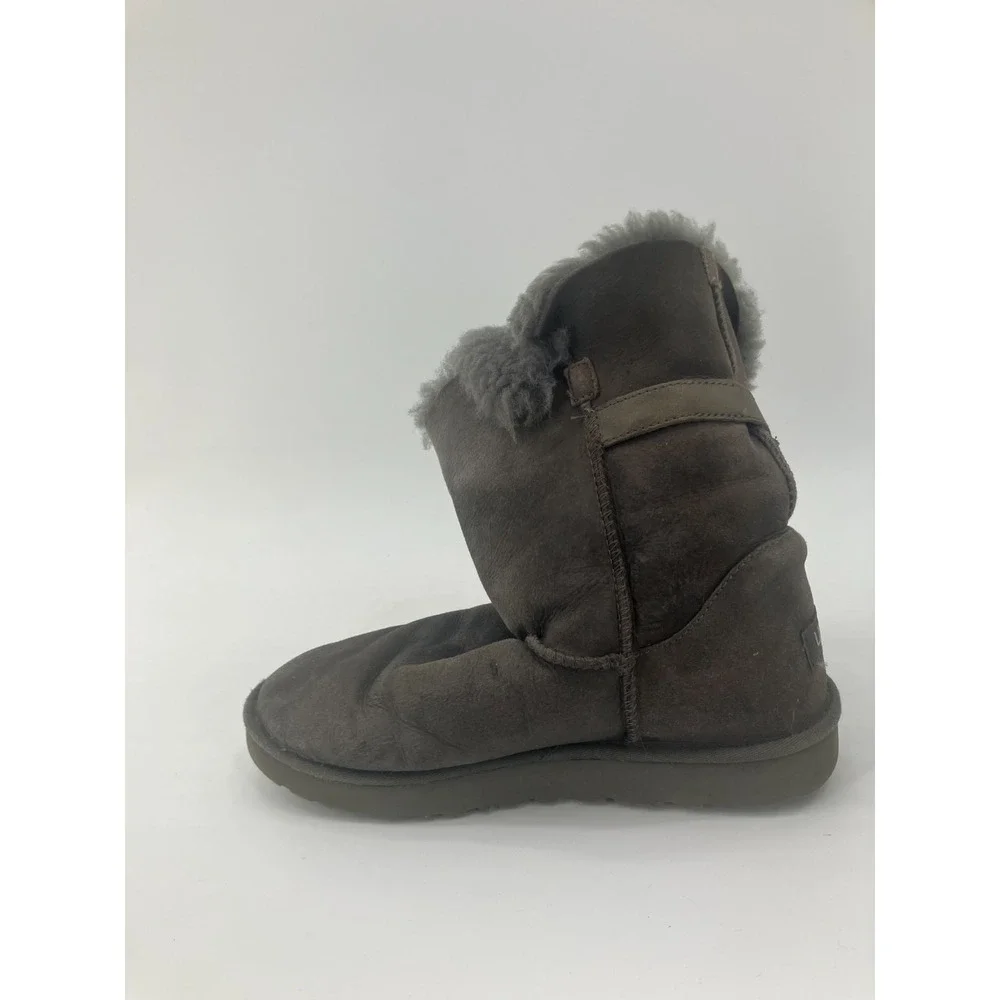UGG Nash 1012446 Winter Boots Womens‎ US 9 Gray Round Toe Sheepskin Lined Cozy